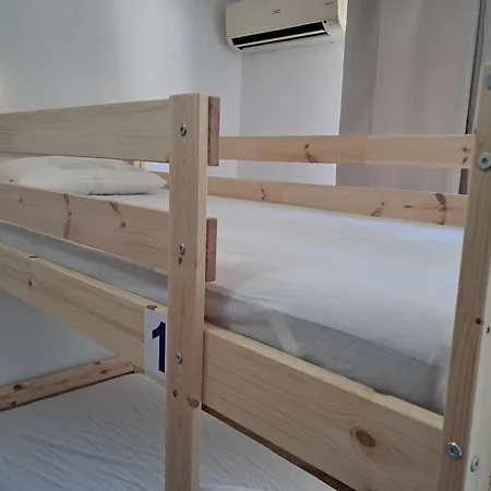 La Marina Di Lefkas Hostel *