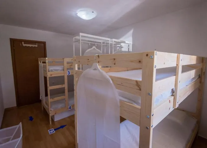 La Marina Di Lefkas Vandrarhem *