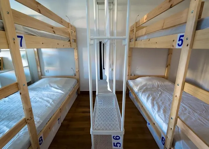 Vandrarhem La Marina Di Lefkas